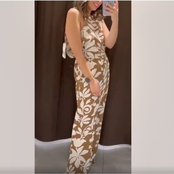 🆕 Zara Halter Jumpsuit with Chain Details in Neckline. Size Small - Picture 7 of 10